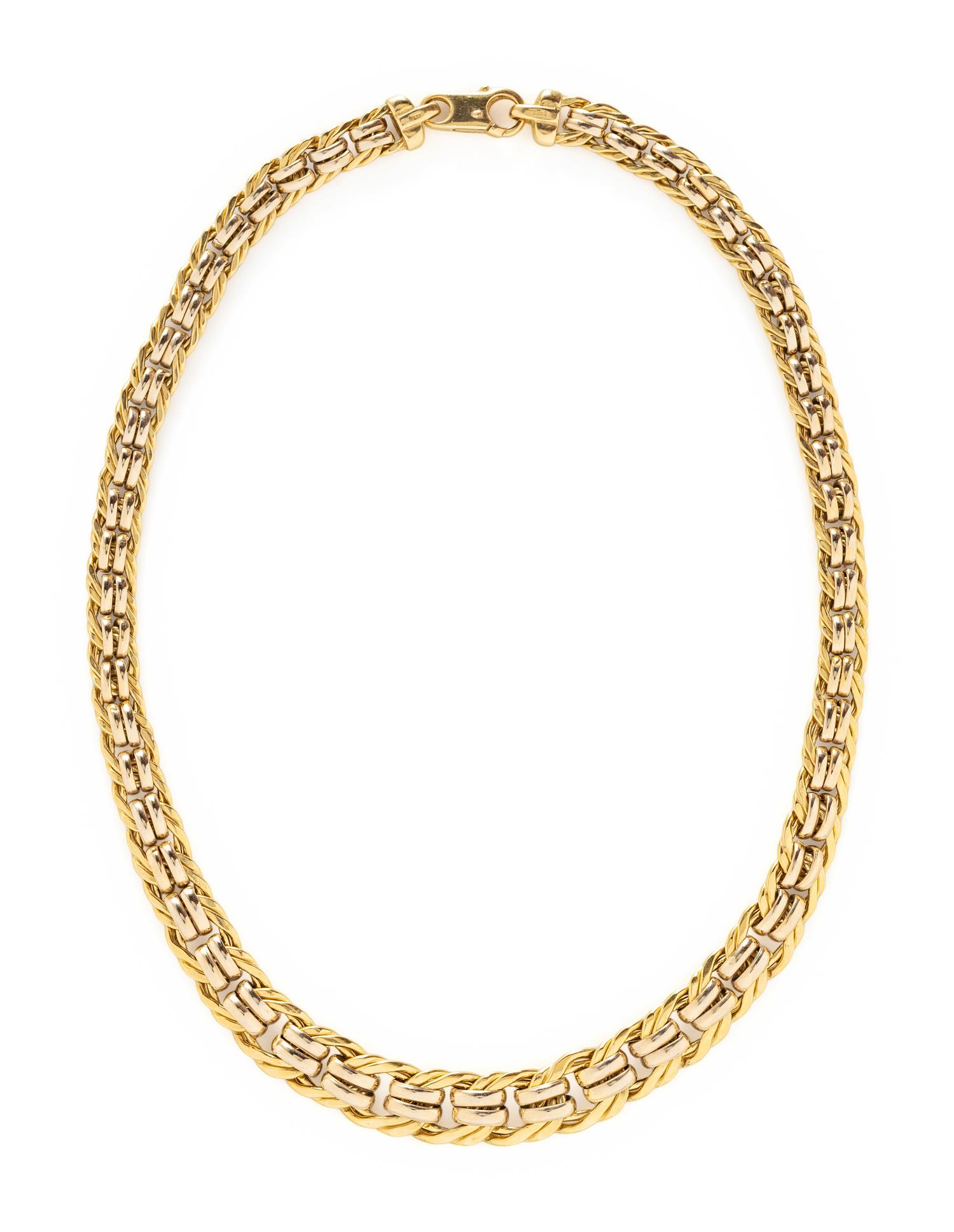 YELLOW GOLD GRADUATED LINK CHAIN NECKLACE
