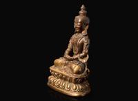 A Chinese gilt bronze figure of a meditating Bodhisattva, Qing dynasty 鎏金佛像 清