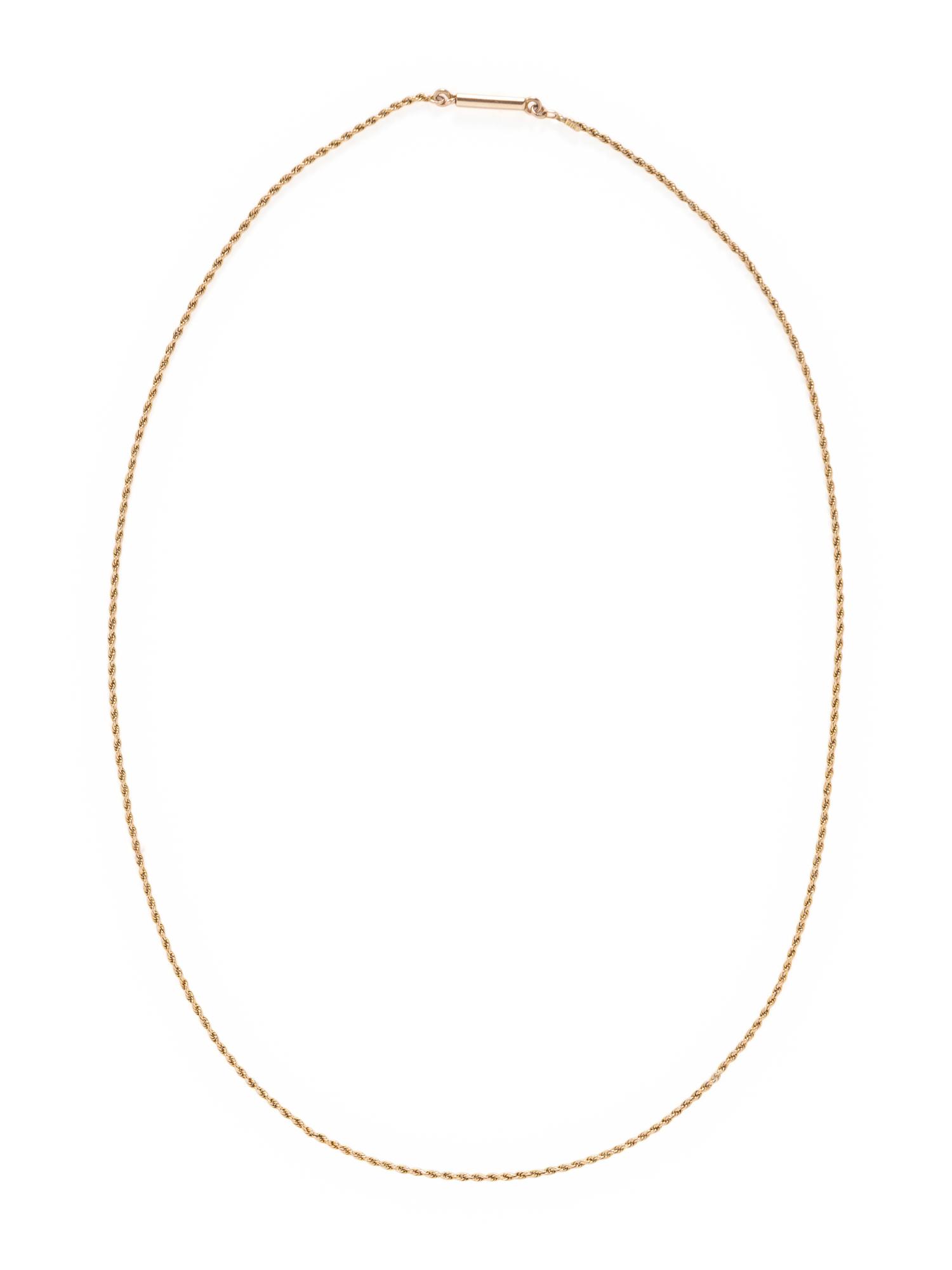 COLLECTION OF YELLOW GOLD NECKLACES