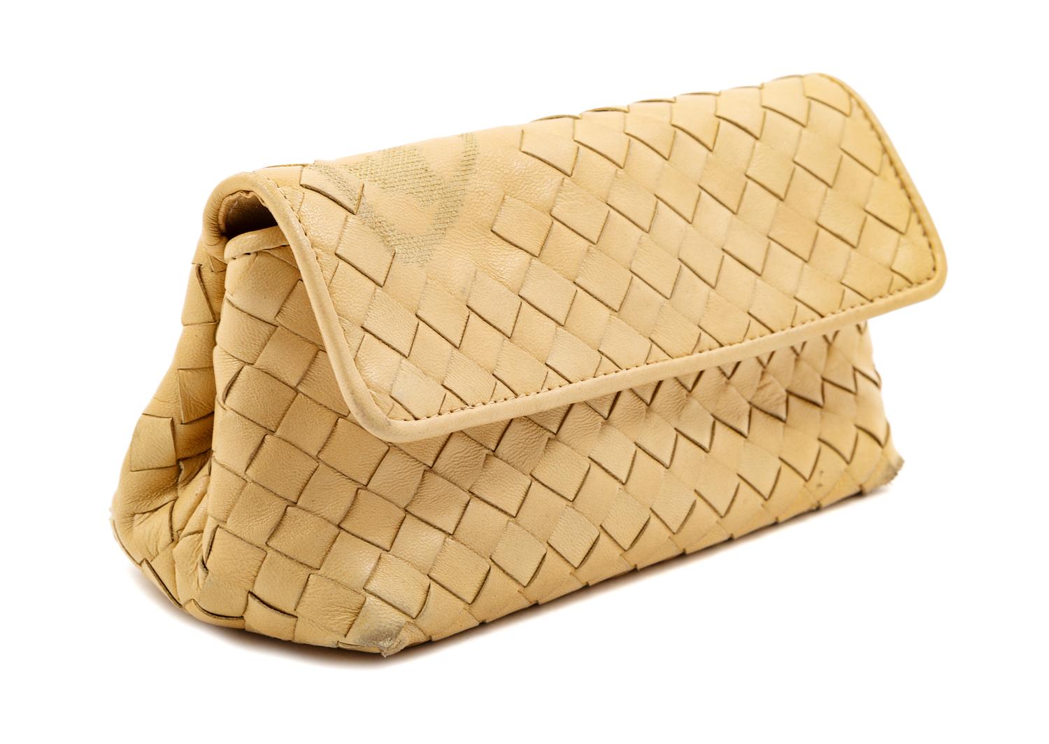 Bottega Veneta Tan Butterfly Intrecciato Clutch, 1980-2000s 6" L x 3.5" W x 3.5" H.