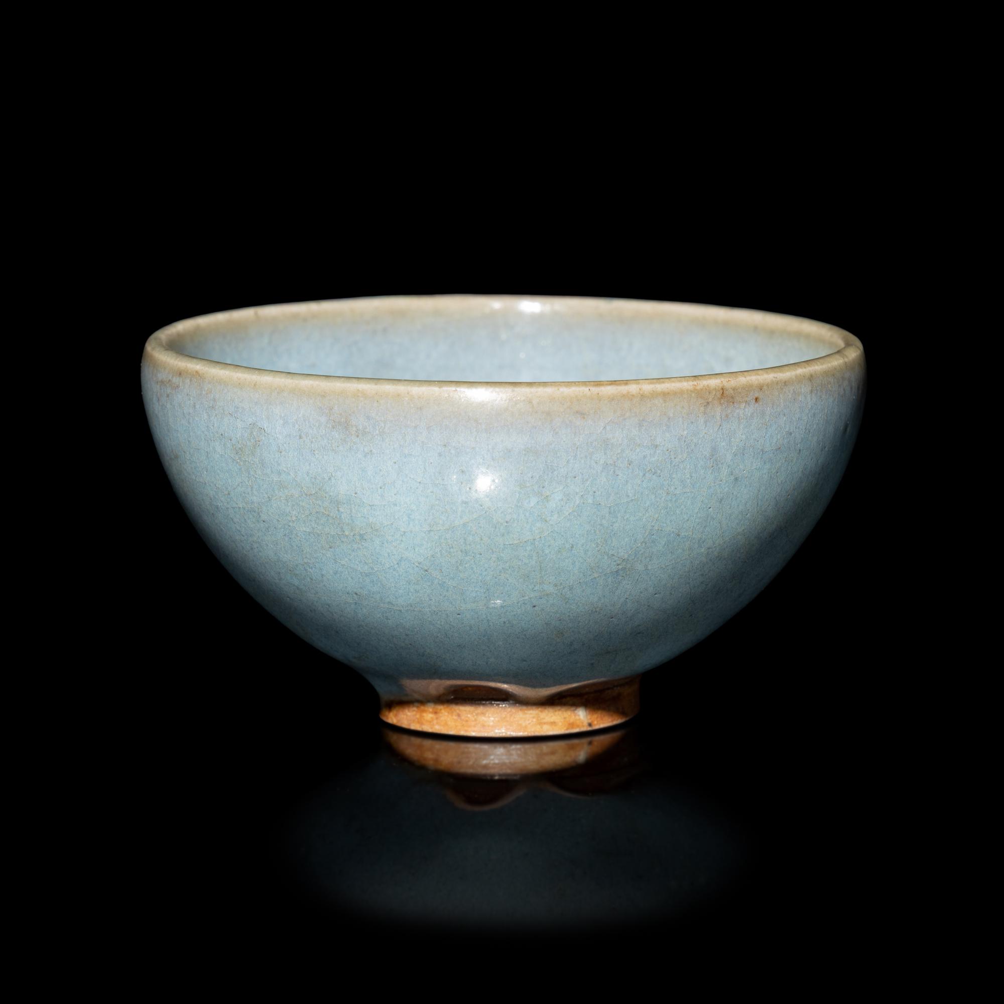 A Chinese Jun Type Glazed "Bubble" Bowl 鈞窯茶圓