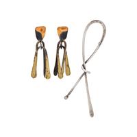 ART SMITH, MODERNIST, MIXED METAL BROOCH AND EARRINGS