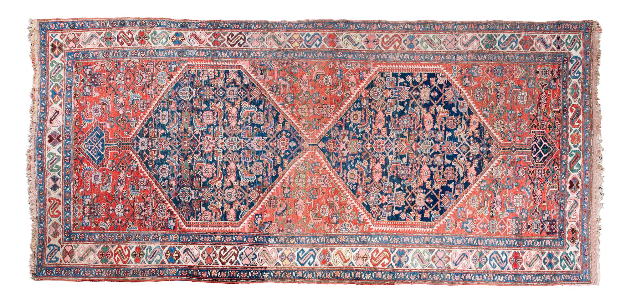 A Persian Wool Rug 8 feet 5 inches x 4 feet 5 inches. — EARLY TO MID 20TH CENTURY