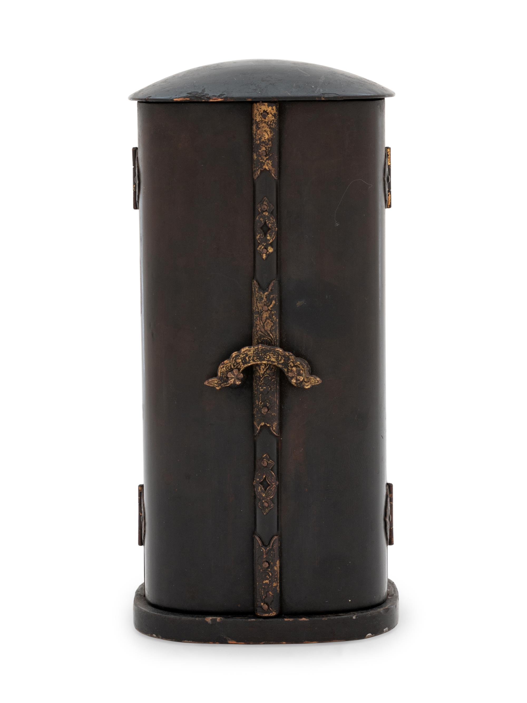 A Small Black Lacquered Shrine with a Carved Wood Figure of Kannon