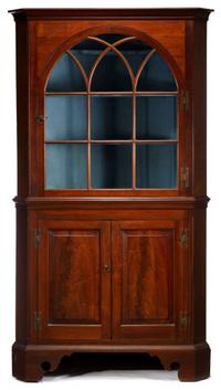 Pennsylvania two-part corner cabinet late 18th/early 19th century