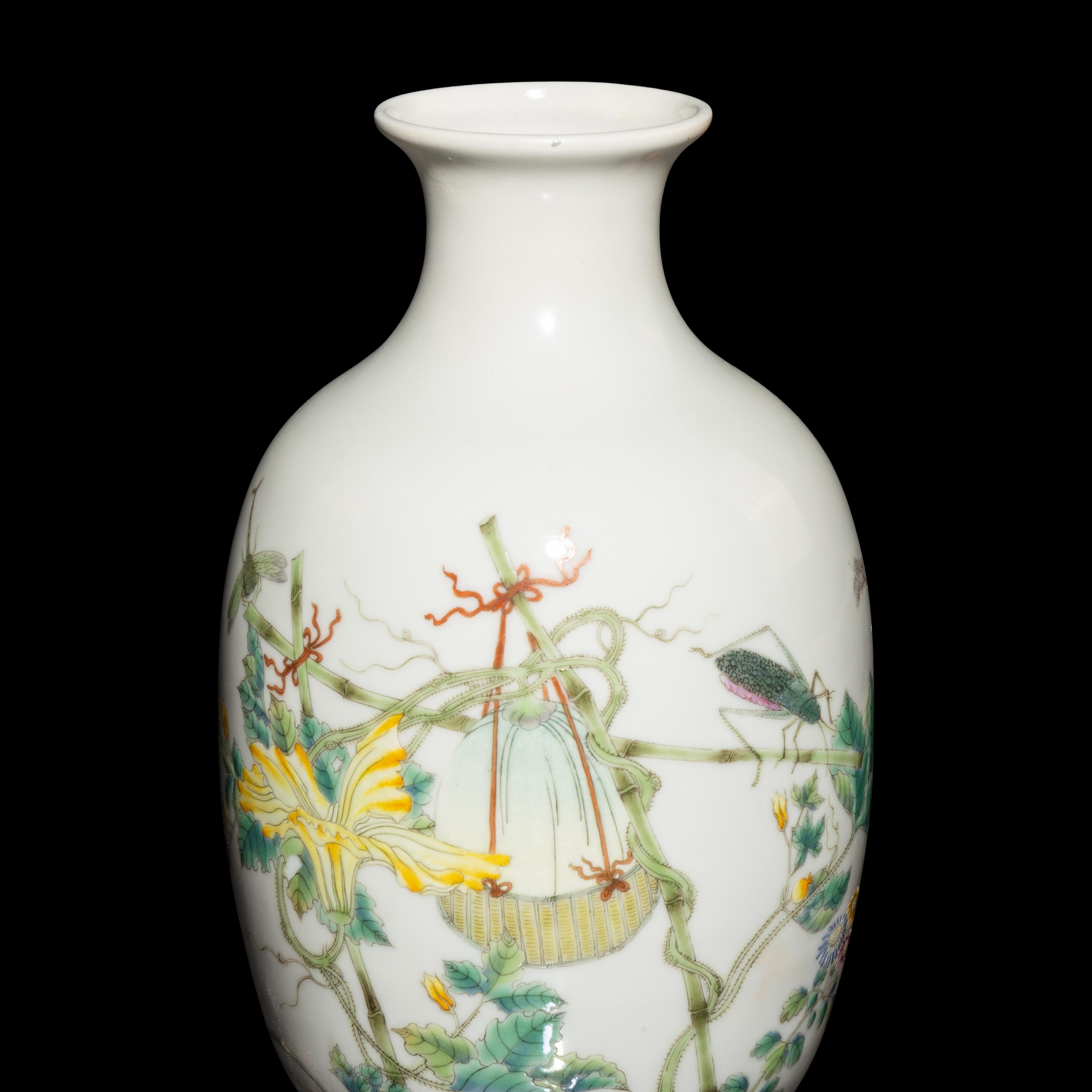 A Chinese Famille Rose Porcelain Vase, Late 19th-20th Century — 晚清-民國 粉彩瓜果草蟲圖賞瓶