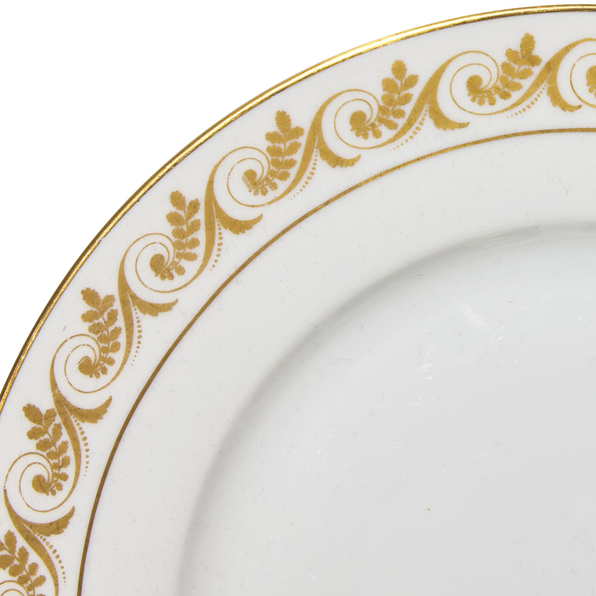 A Richard Ginori Porcelain Dinner Service
