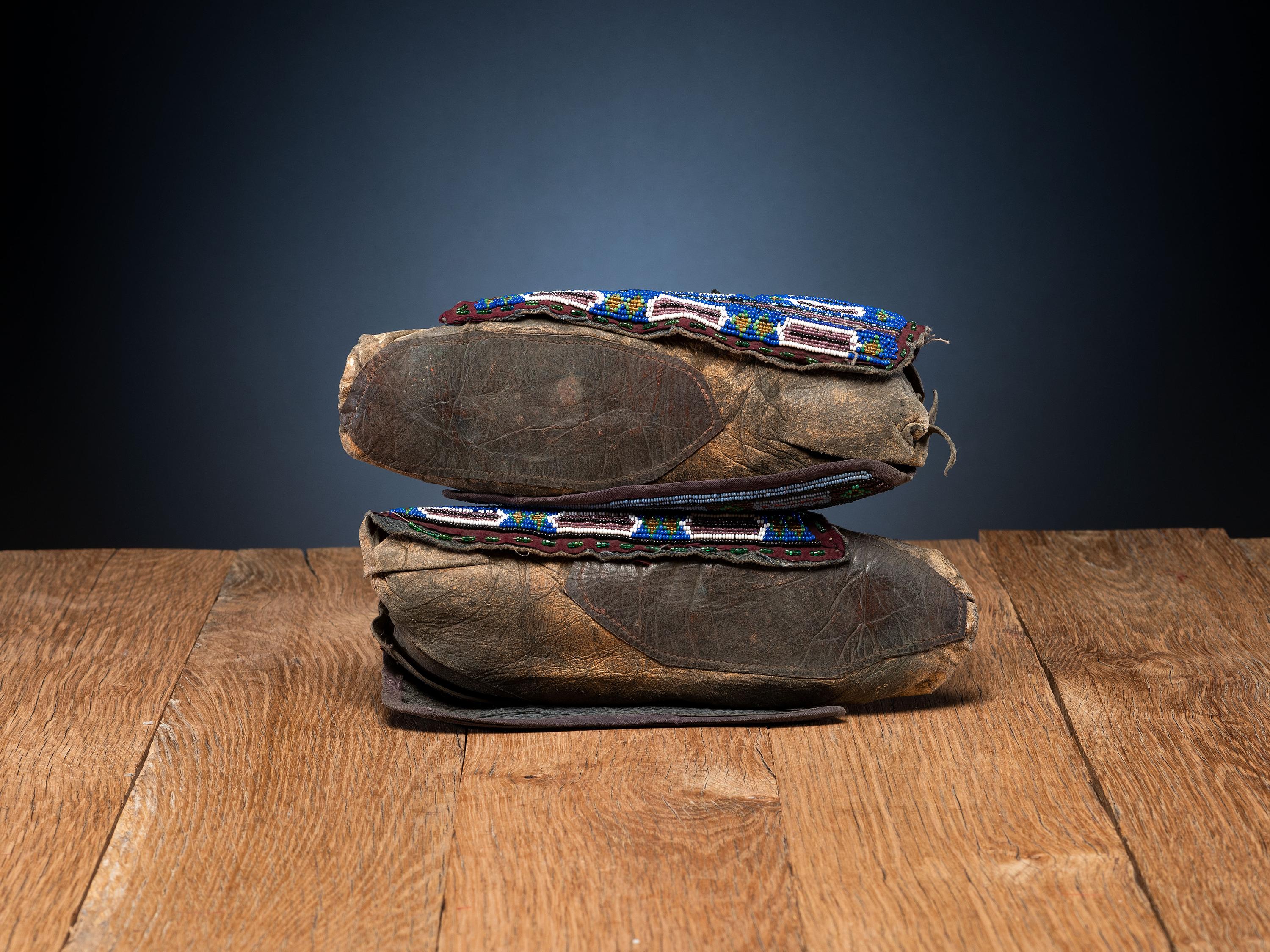 Mesquakie Beaded Hide Moccasins