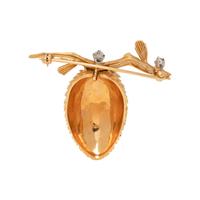 YELLOW GOLD AND DIAMOND PINECONE BROOCH