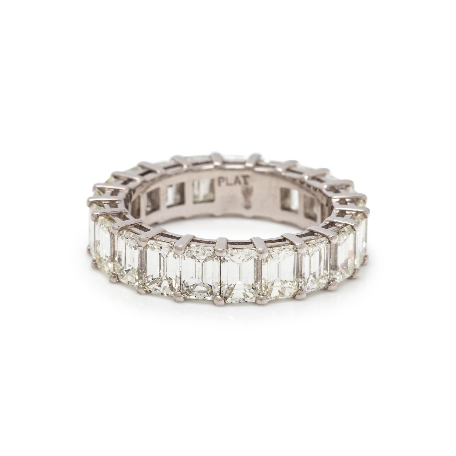 DIAMOND ETERNITY BAND