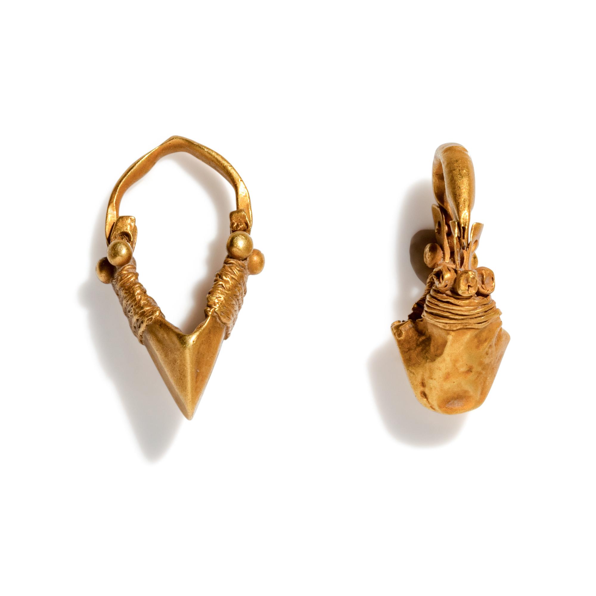 A Pair of Parthian Gold Earrings