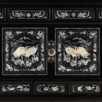 A Korean Mother-of-Pearl Inset Black Lacquer Chest, 20th Century — 近代 韓國黑漆嵌螺鈿大櫃