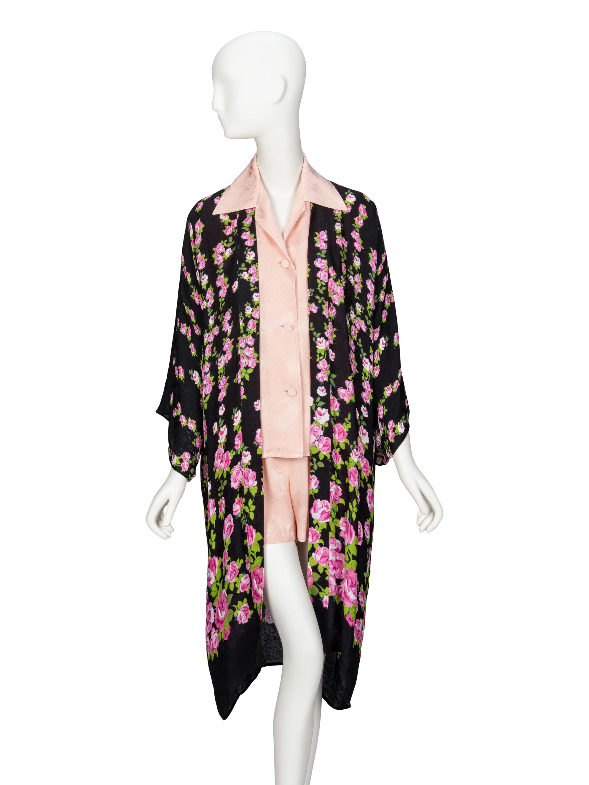 GUCCI, SILK ROBE & LOUNGE SHORT SET