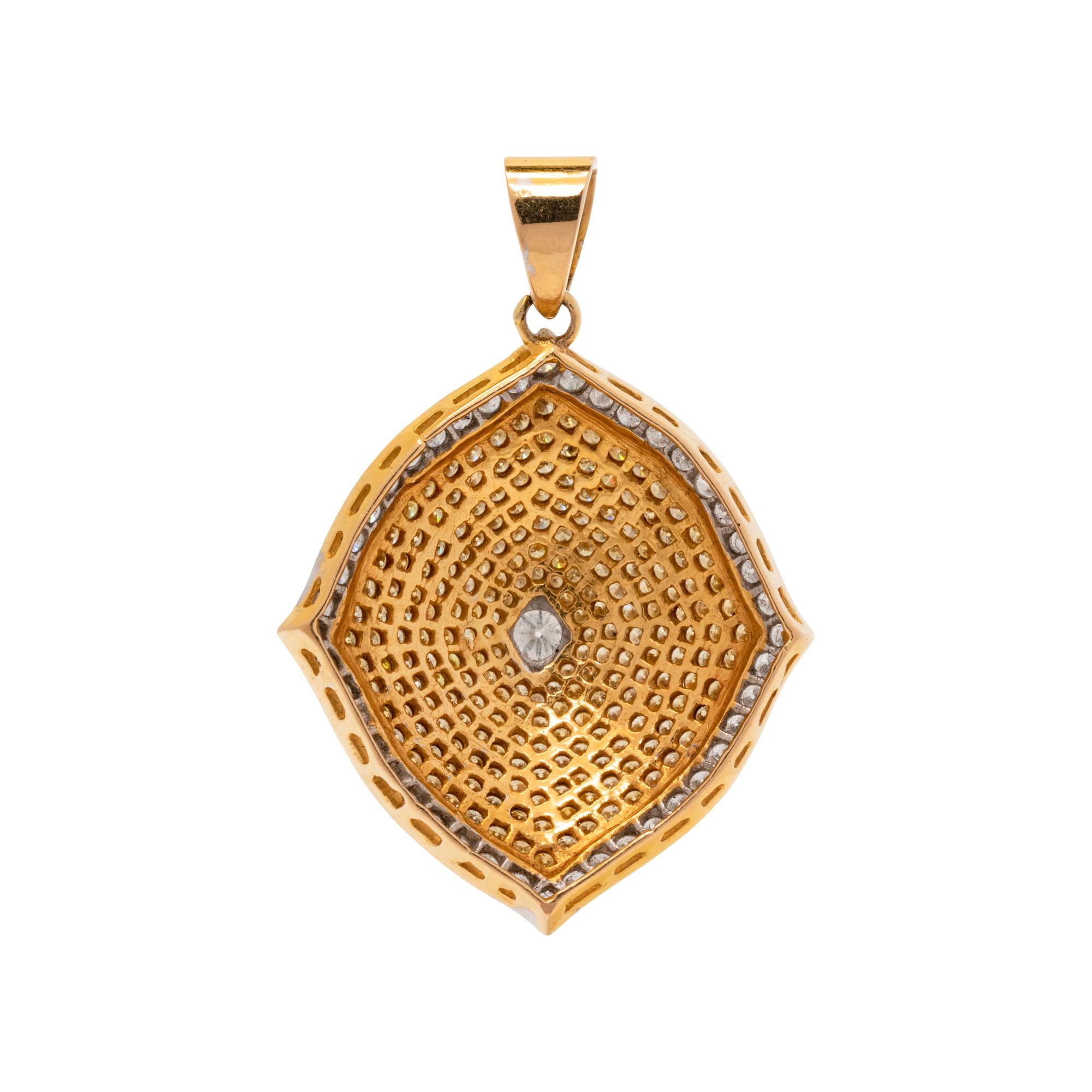 COLORED DIAMOND AND DIAMOND PENDANT