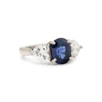SAPPHIRE AND DIAMOND RING