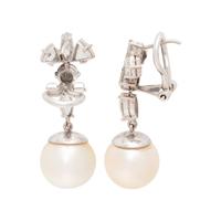 DIAMOND AND CULTURED SOUTH SEA PEARL EARCLIPS