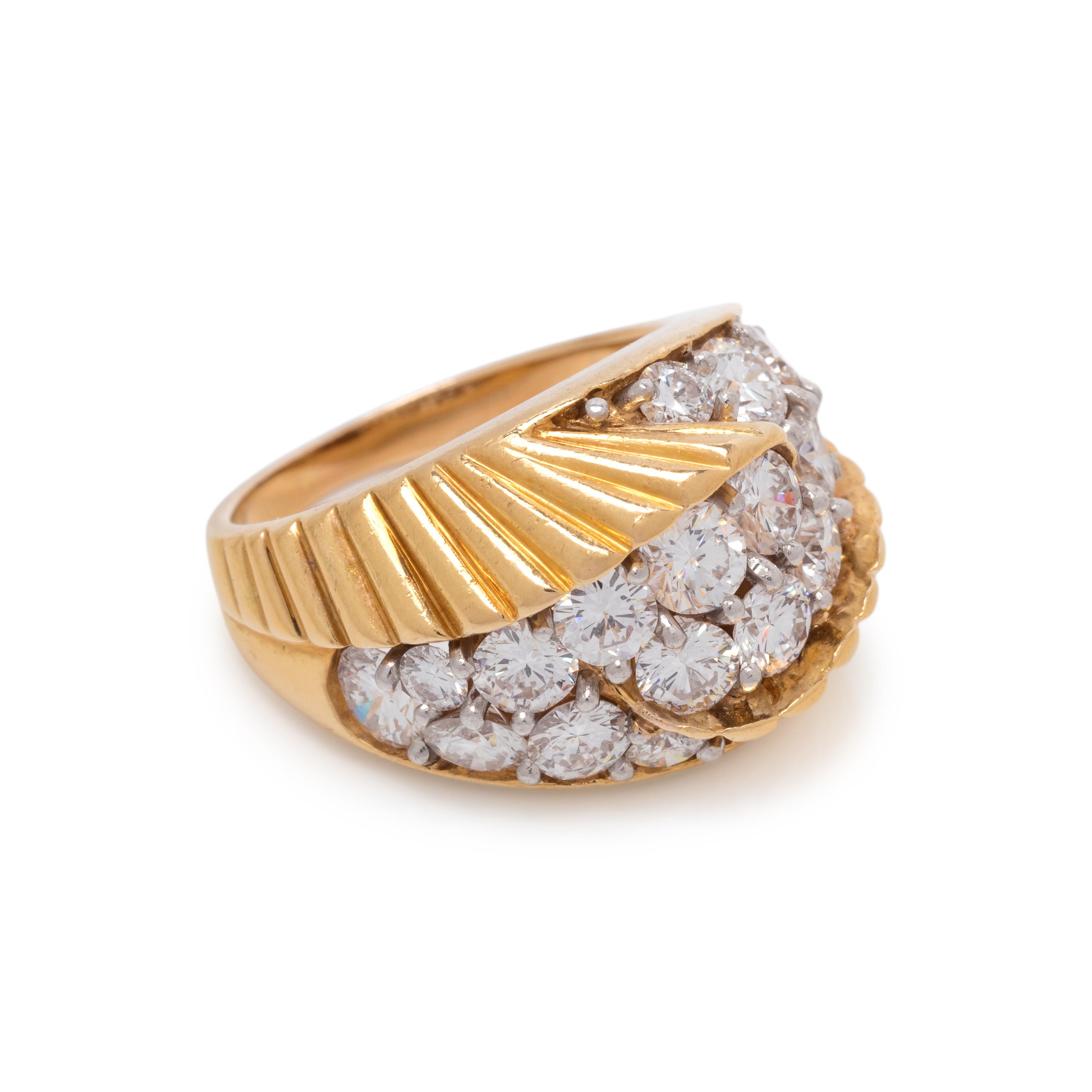 YELLOW GOLD AND DIAMOND RING