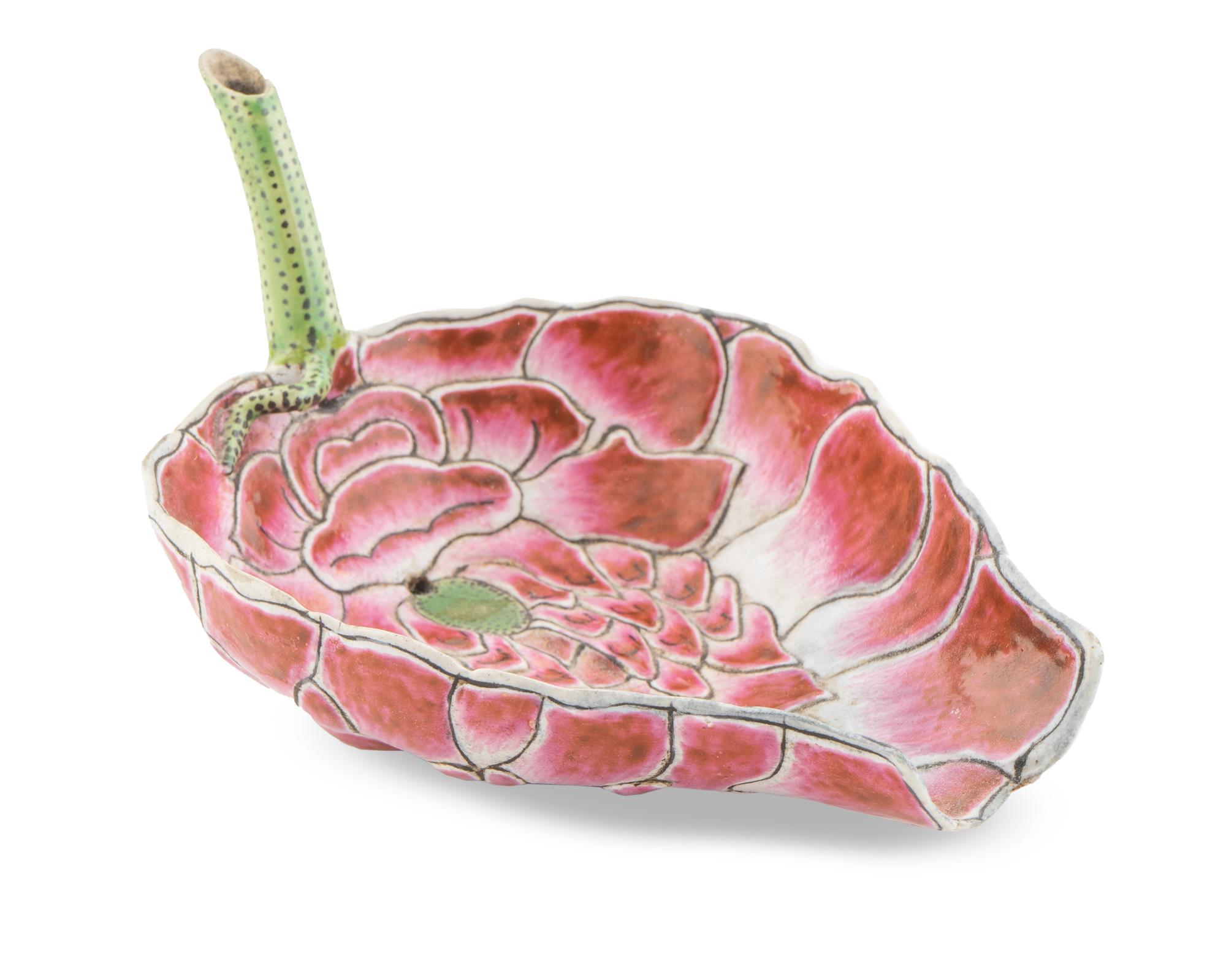 A Famille Rose Lotus-form Water Dropper — 20TH CENTURY