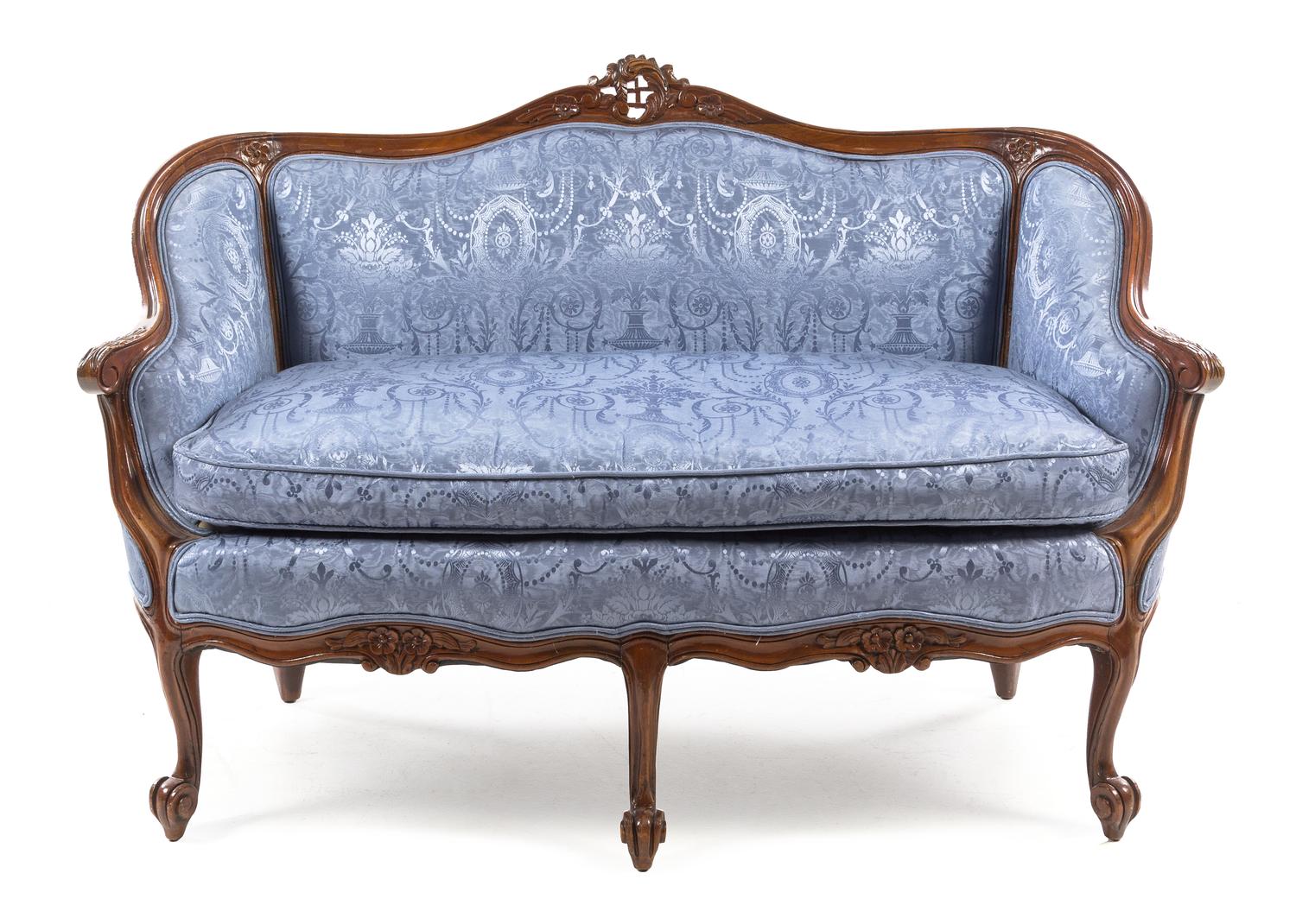 A Louis XV Style Walnut Canape Height 33 3/8 x width 51 x depth 29 1/2 inches. — LATE 19TH/EARLY 20TH CENTURY