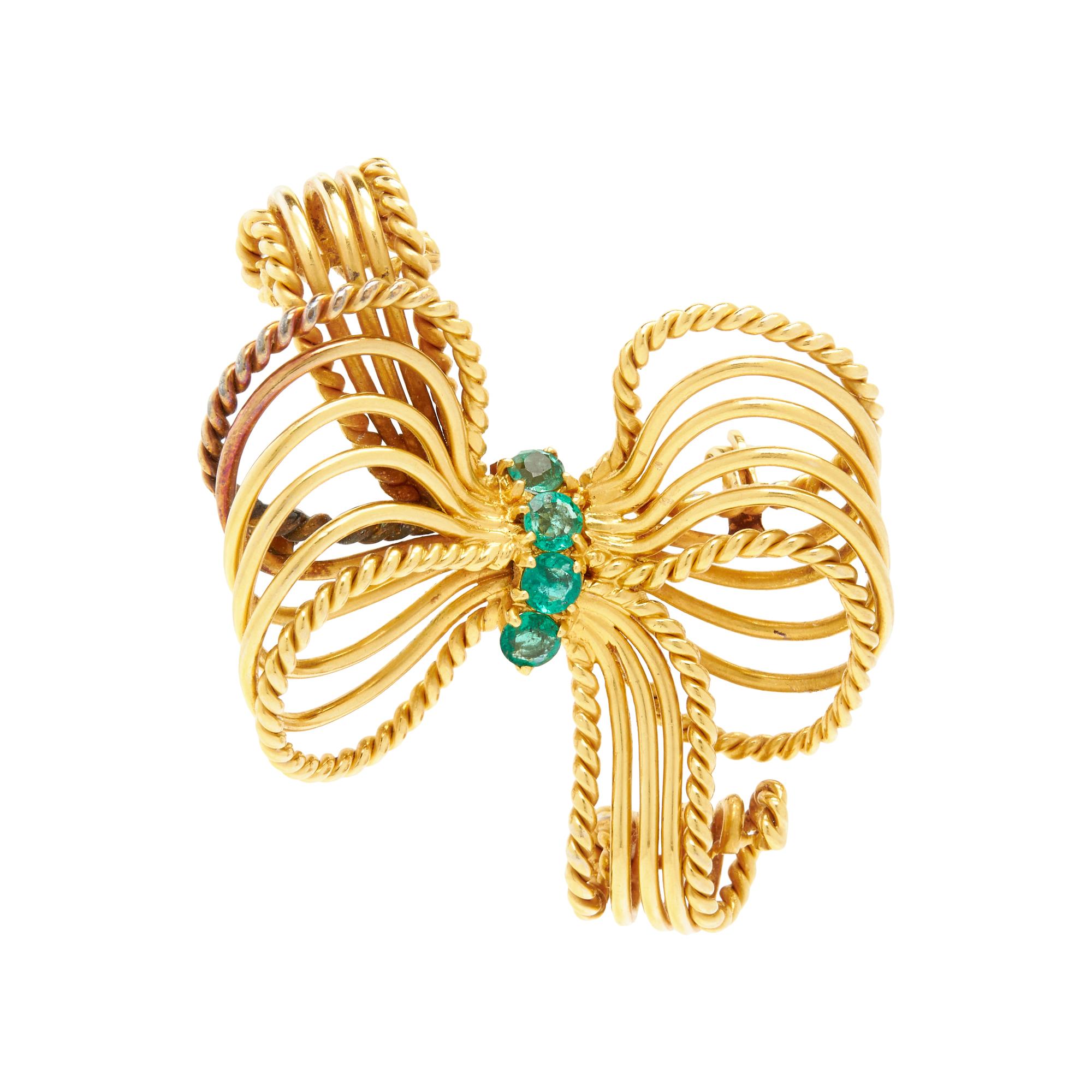 CARTIER, YELLOW GOLD AND EMERALD BROOCH