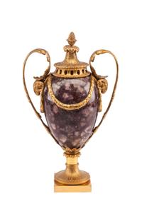 An English Gilt Bronze Mounted Blue John Urn Height 15 1/2 inches. — 18TH CENTURY