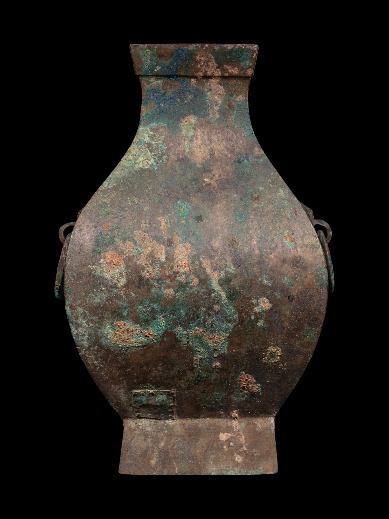 A Chinese Bronze Archaistic Vessel, Fanghu