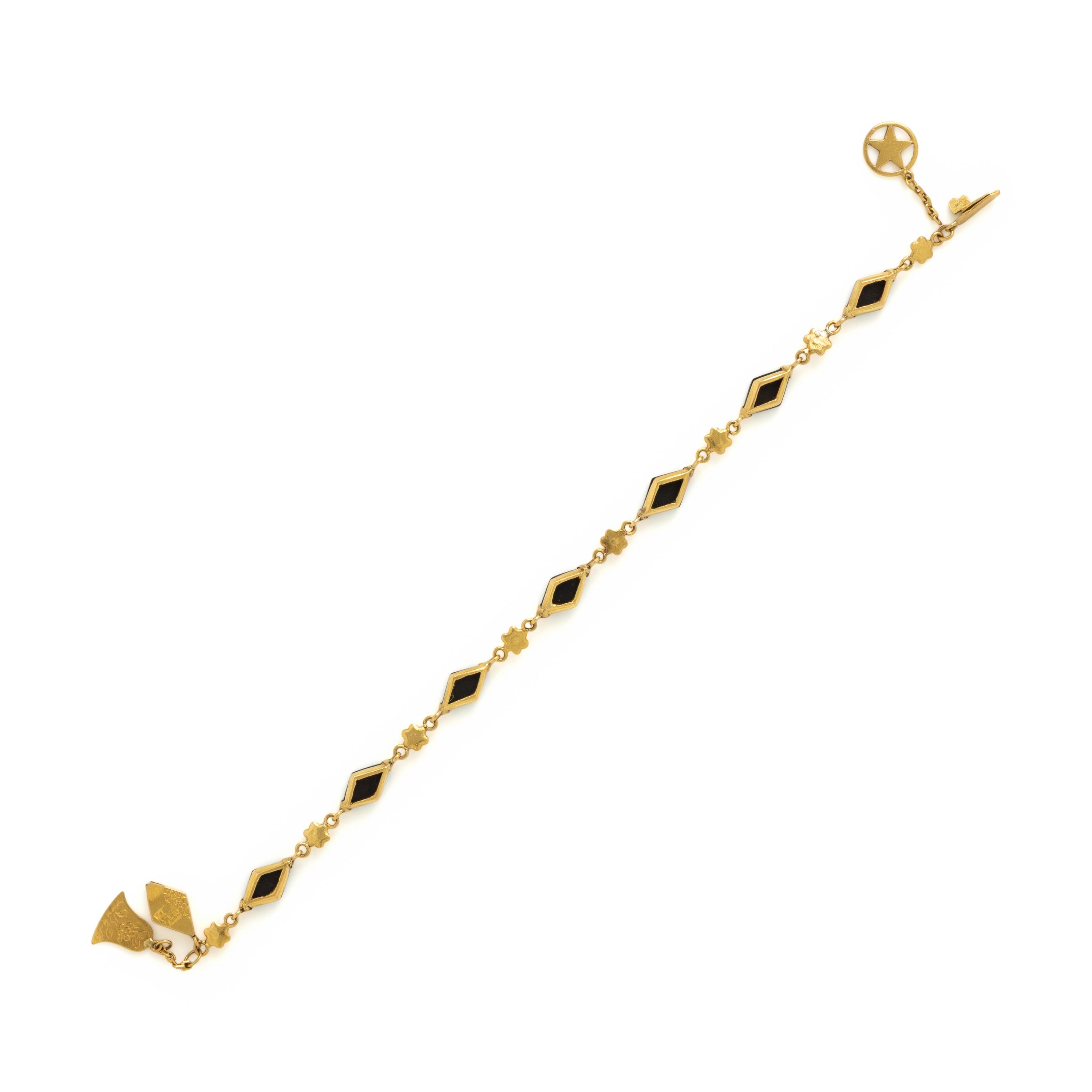 Onyx and Yellow Gold Bracelet