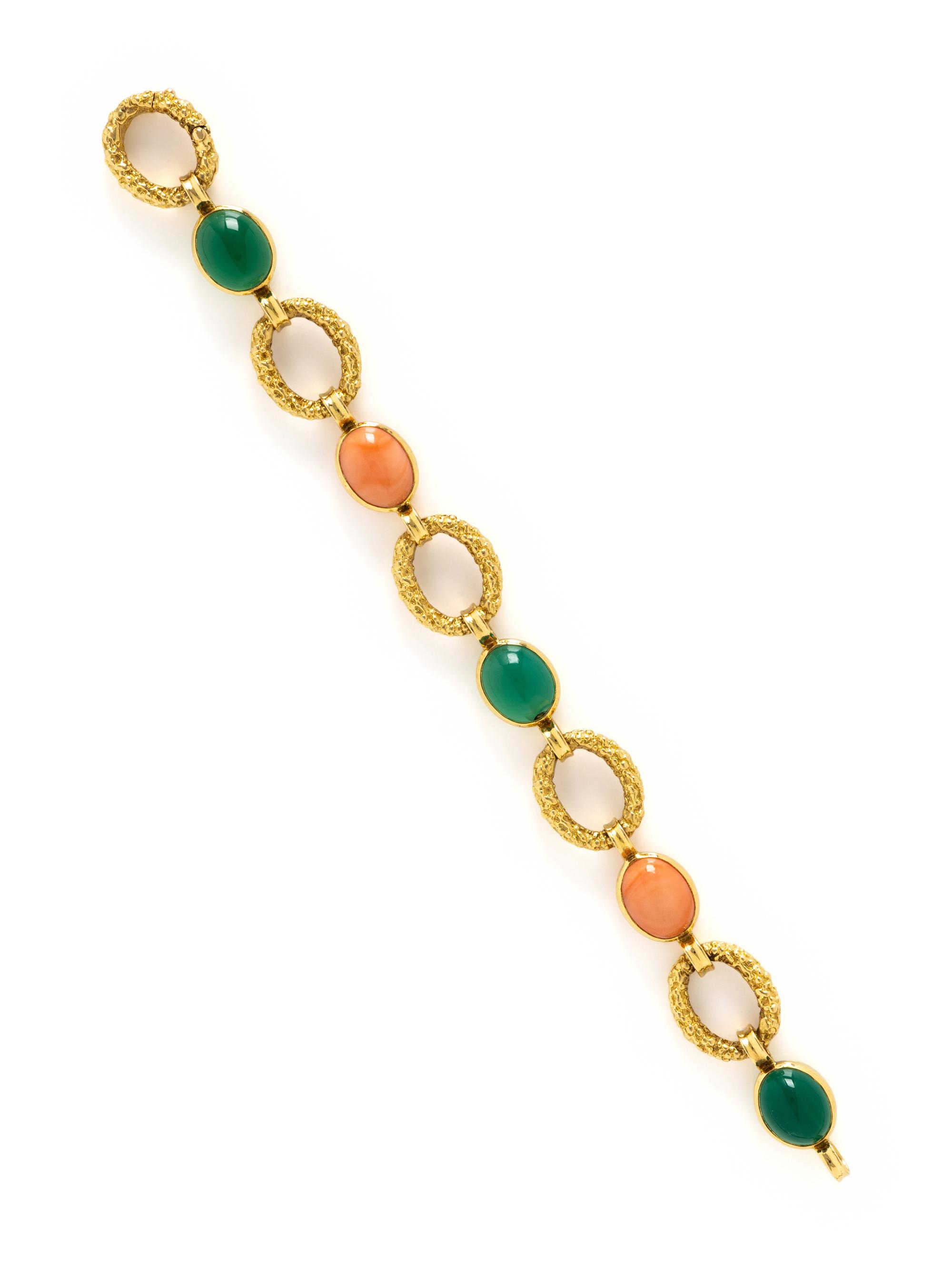 YELLOW GOLD, CORAL, AND CHRYSOPRASE BRACELET