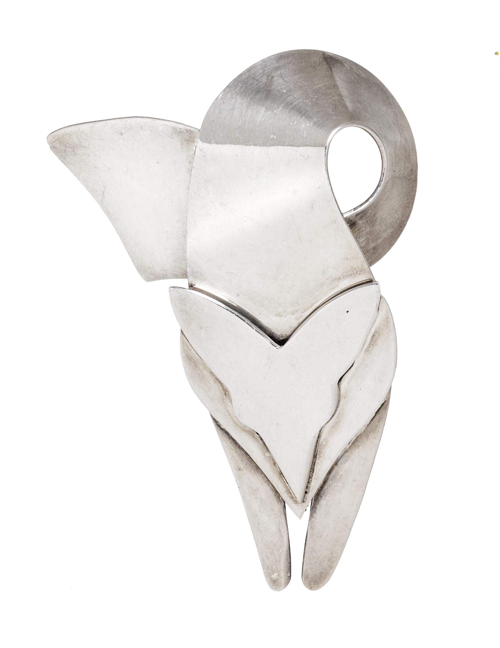 A Sterling Silver Fox Motif Brooch, Los Ballesteros, Post 1980, 26.30 dwts.