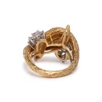 DIAMOND AND YELLOW GOLD RING