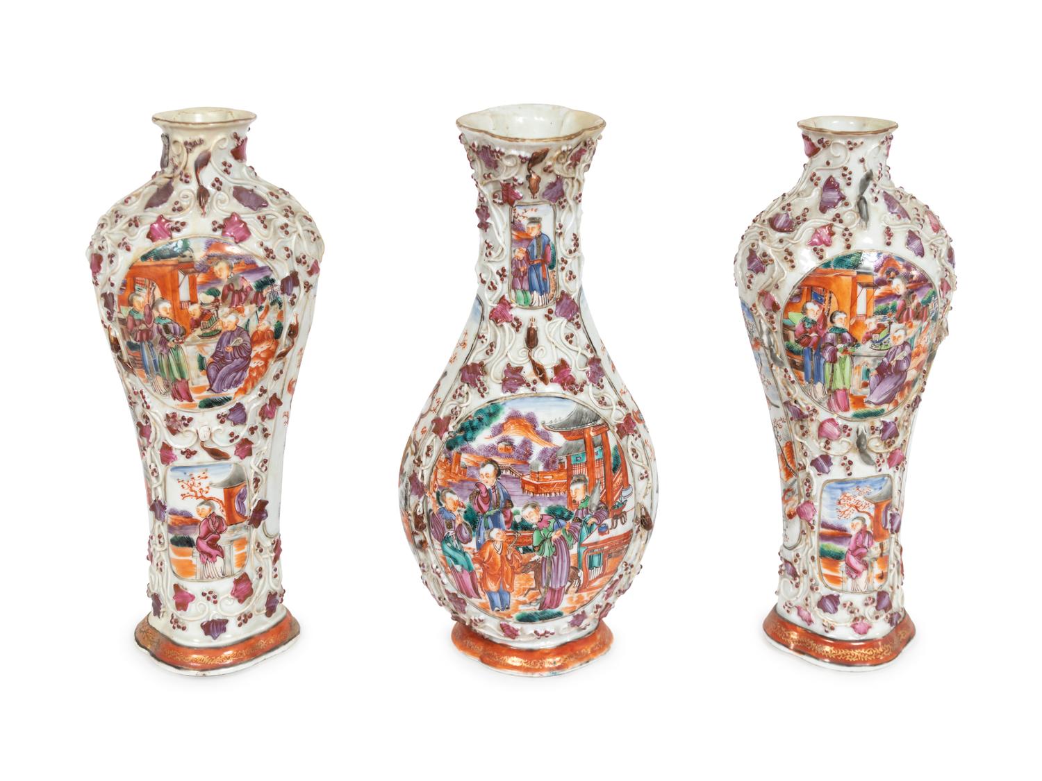 A Chinese Export Mandarin Palette Assembled Three-Piece Porcelain Garniture