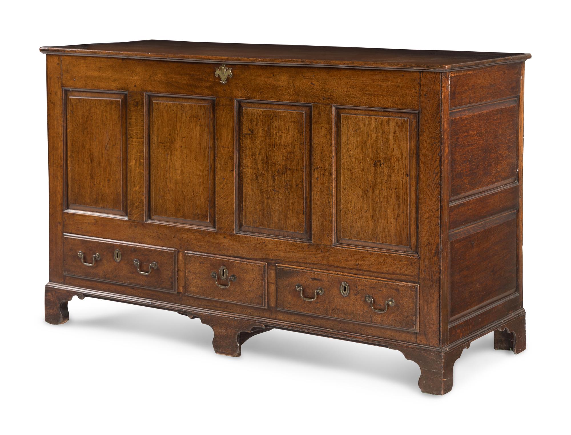 An English Oak Mule Chest