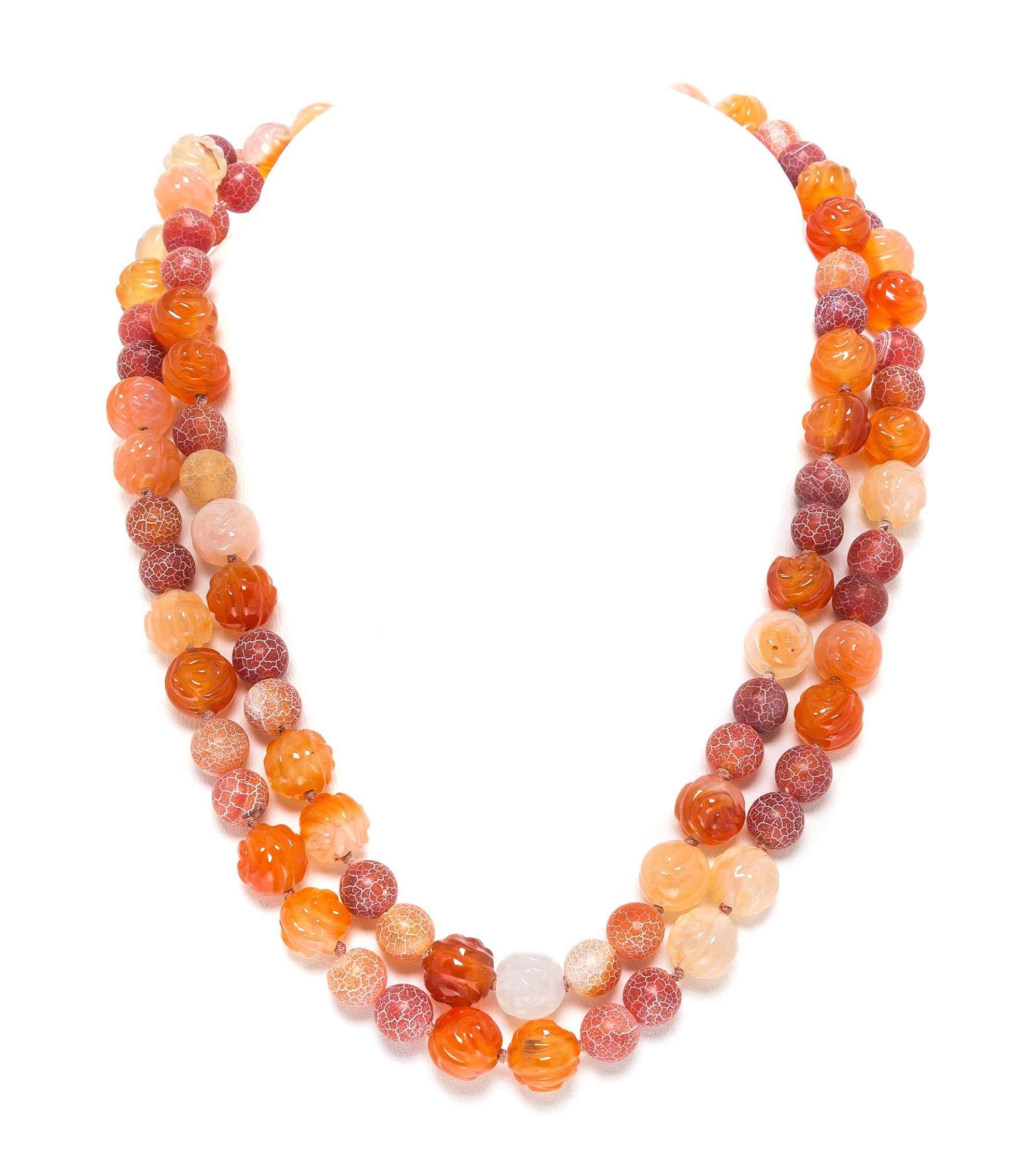 A 14 Karat Yellow Gold Agate and Carnelian Necklace, 61.30 dwts.