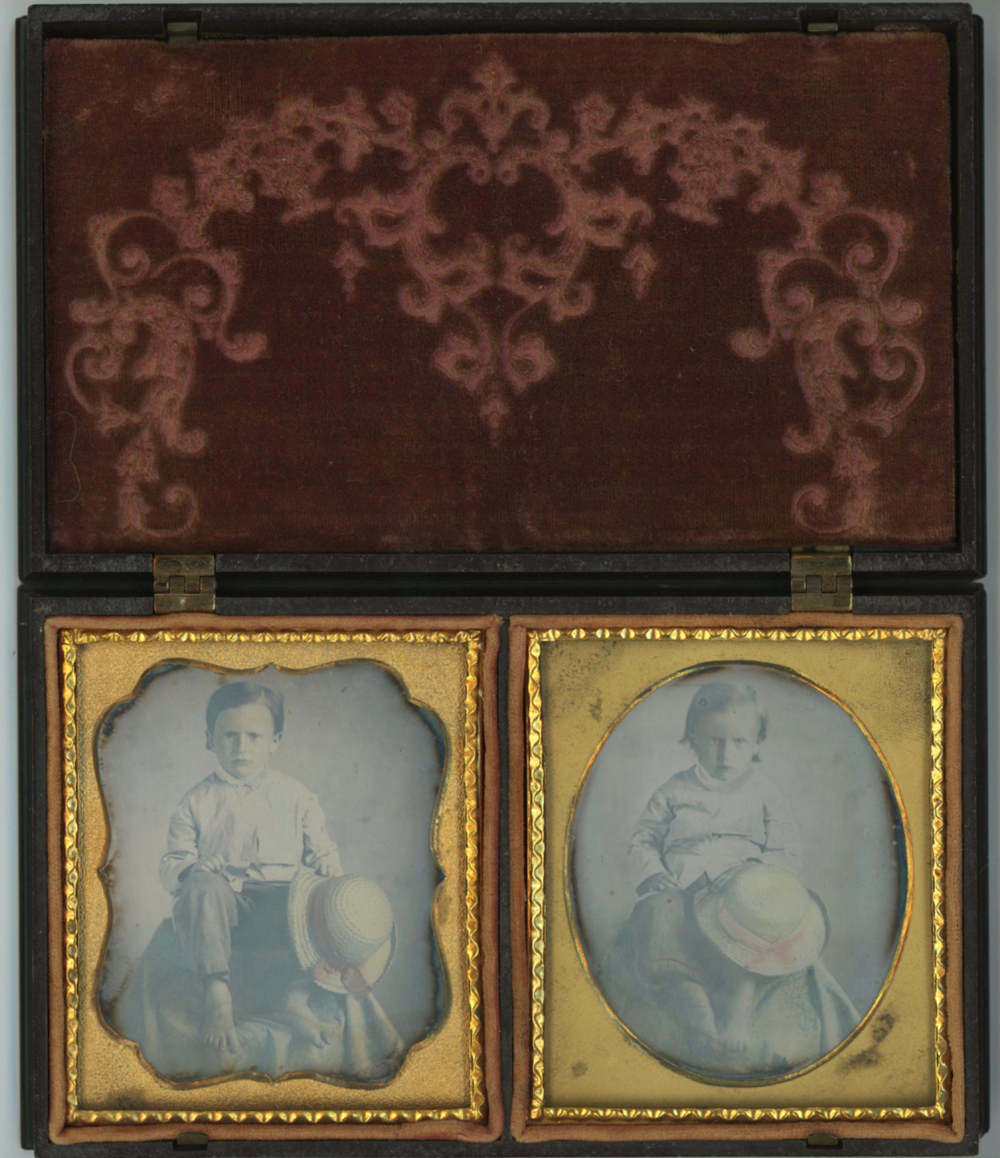 [Daguerreotype] Bare Foot Boys