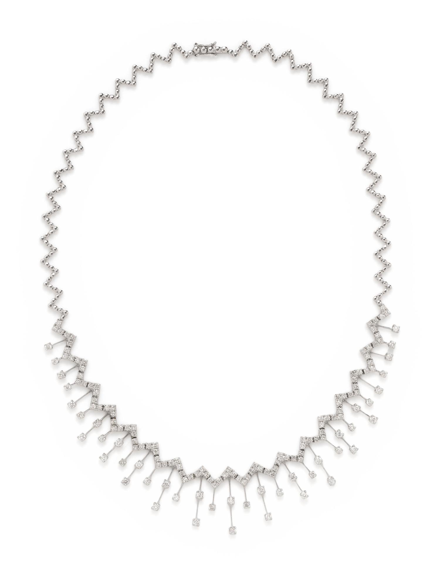 WHITE GOLD AND DIAMOND NECKLACE