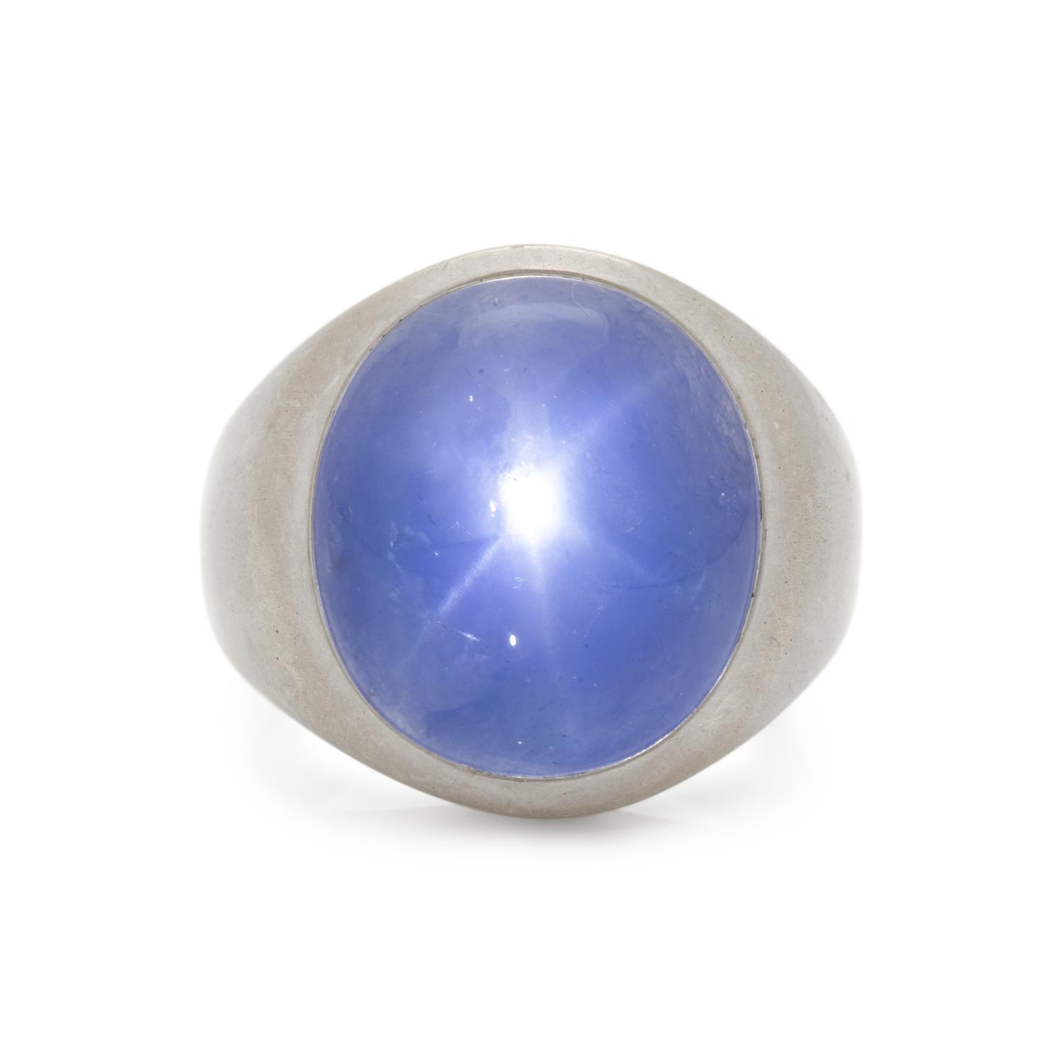 STAR SAPPHIRE RING