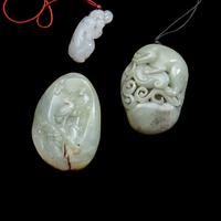 Three Chinese White Jade Carvings, 20th Century 近代 青白玉把件三枚