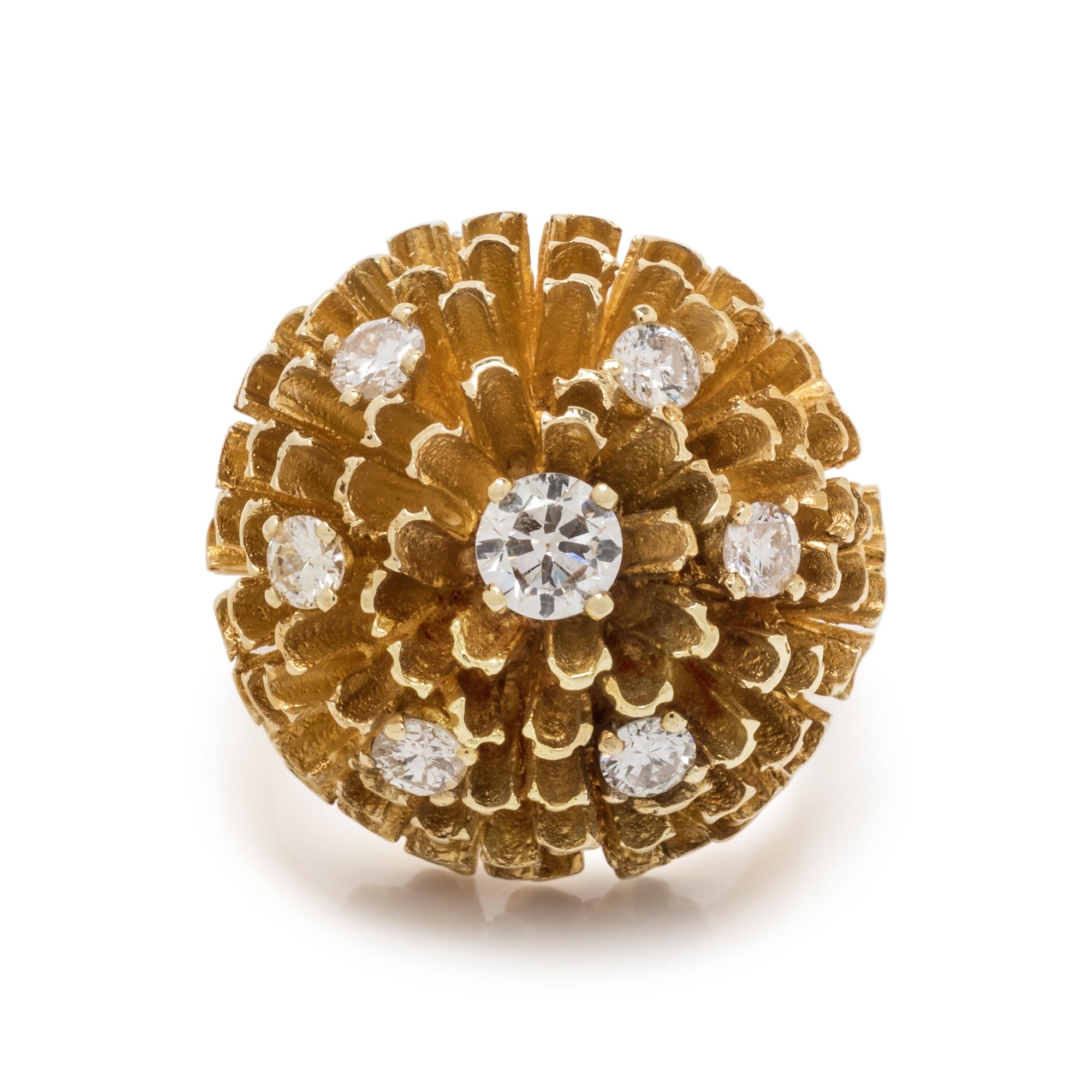 YELLOW GOLD AND DIAMOND RING