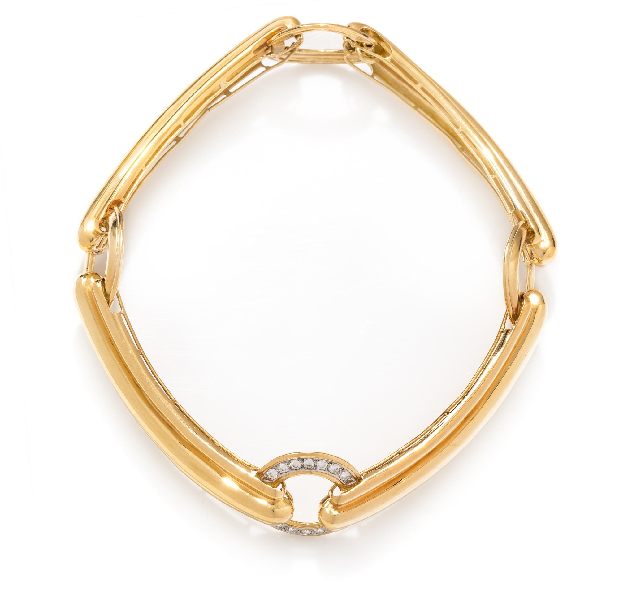 YELLOW GOLD AND DIAMOND COLLAR NECKLACE