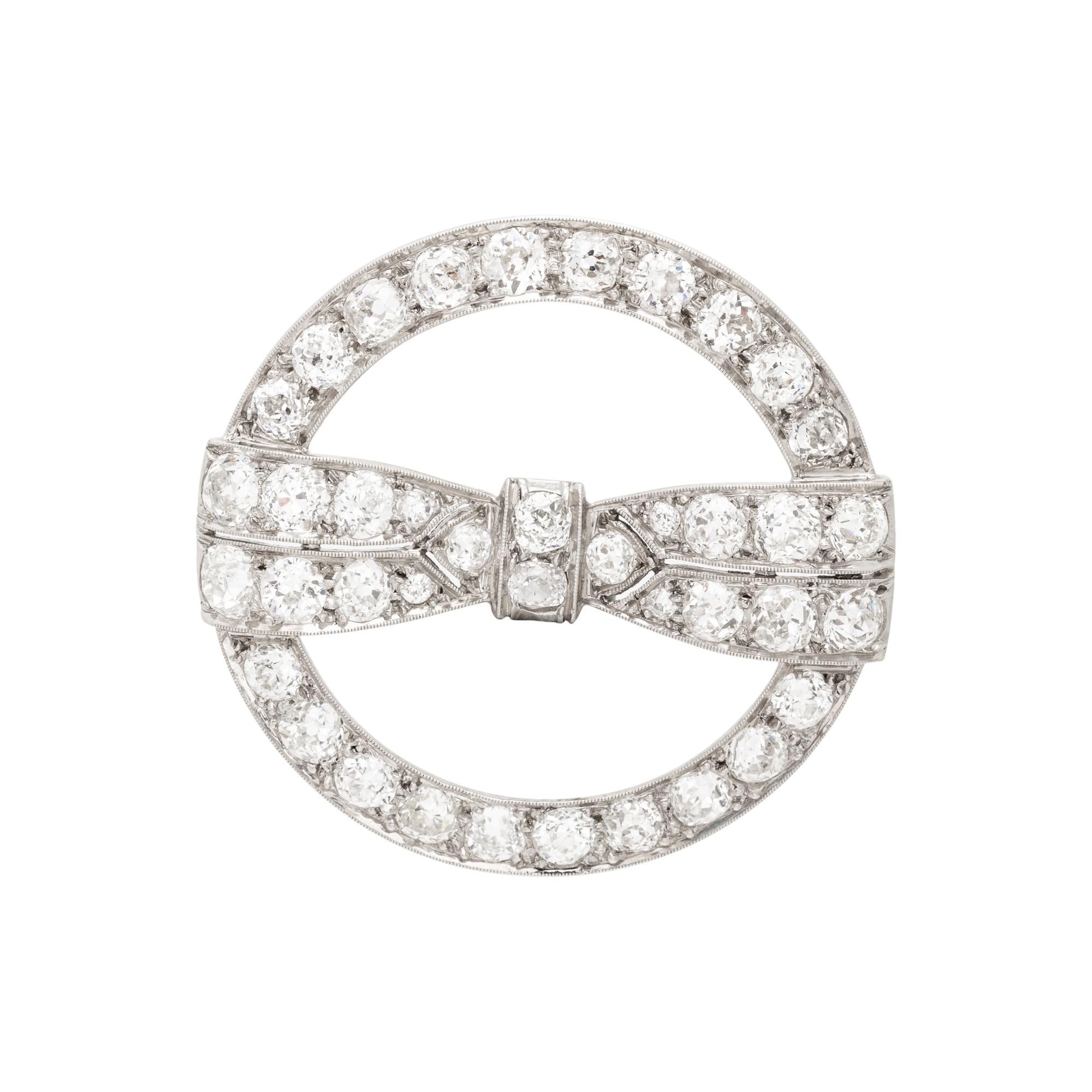 ANTIQUE, PLATINUM AND DIAMOND BROOCH