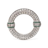 ART DECO, DIAMOND AND SYNTHETIC EMERALD CIRCLE BROOCH