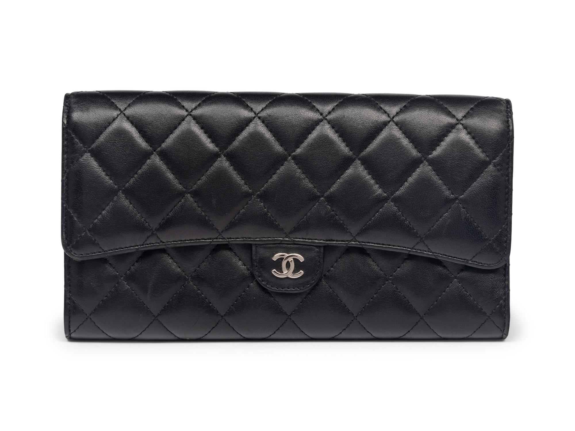 Chanel Clutch in Quilted Black Lambskin