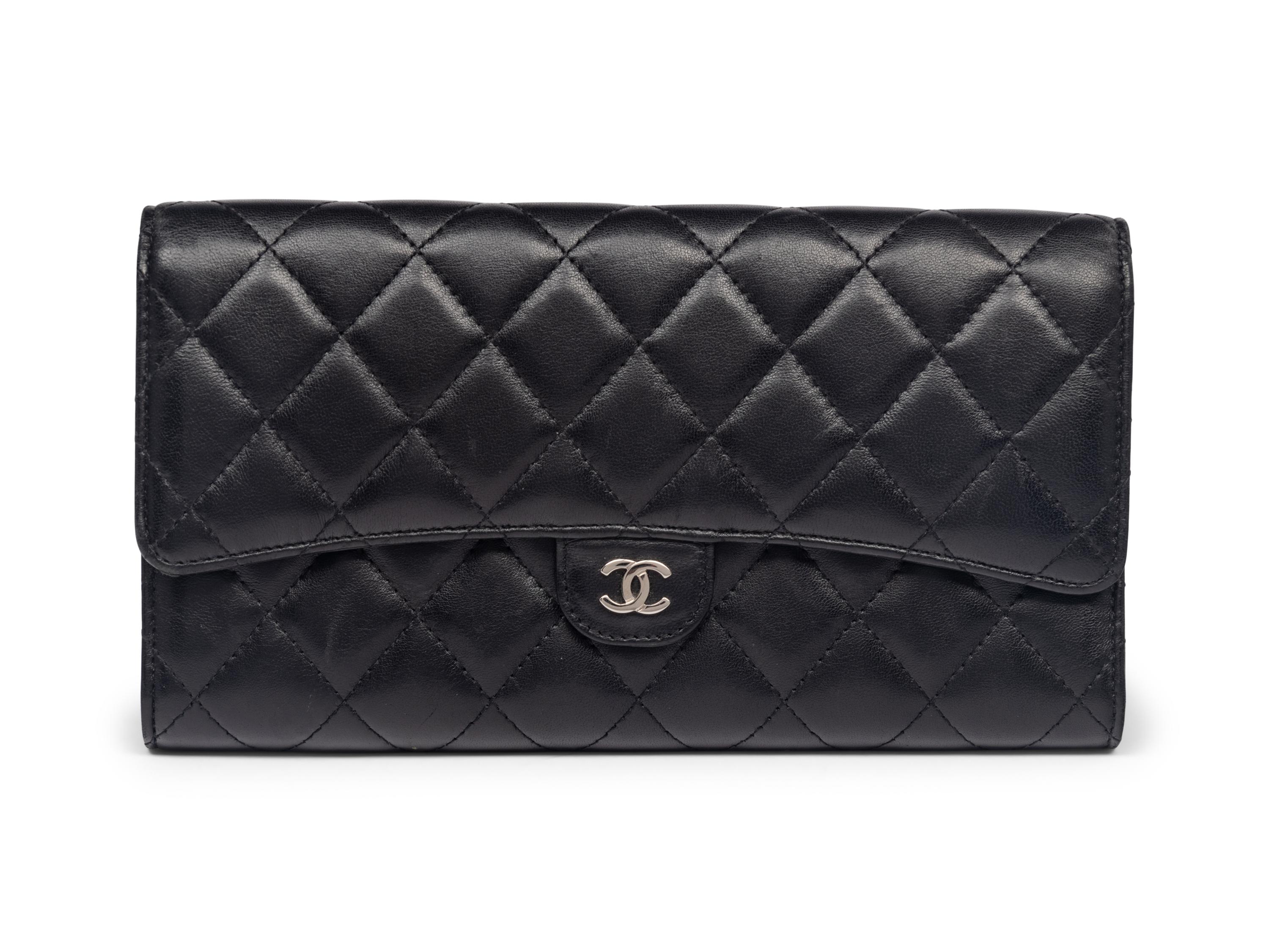 Chanel Clutch in Quilted Black Lambskin