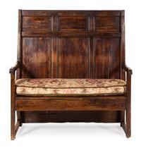 A Continental Oak Settle Height 56 x width 52 x depth 21 inches. — 17TH/18TH CENTURY