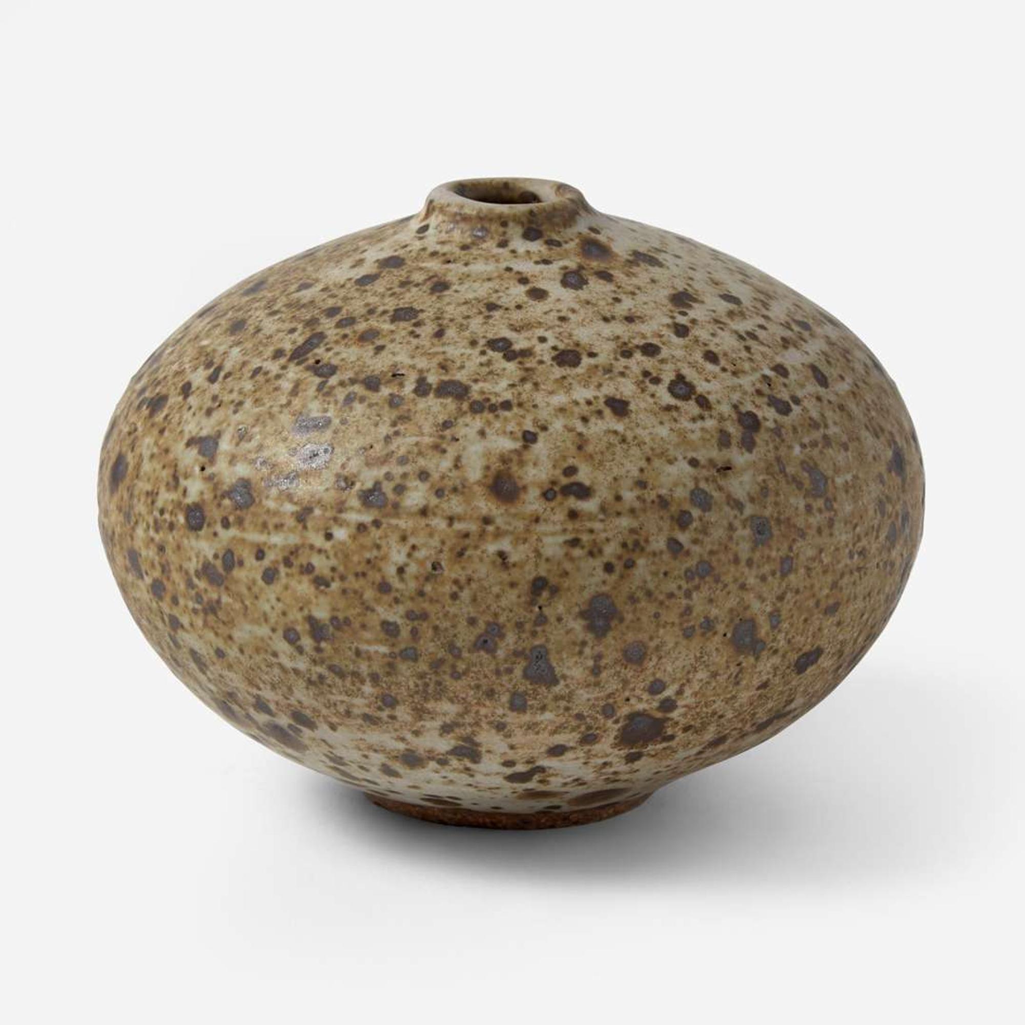 Vivika Heino (American, 1910-1995) and Otto Heino (American, 1915-2009) Squat Spotted Vase, USA, circa 1950s