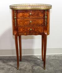 A Louis XV Style Marquetry Table en Chiffonier Height 29 1/4 x width 19 x depth 10 3/4 inches. — 20TH CENTURY