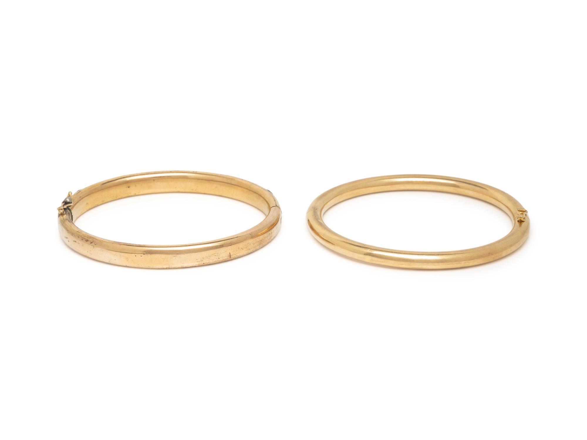 COLLECTION OF YELLOW GOLD BANGLE BRACELETS