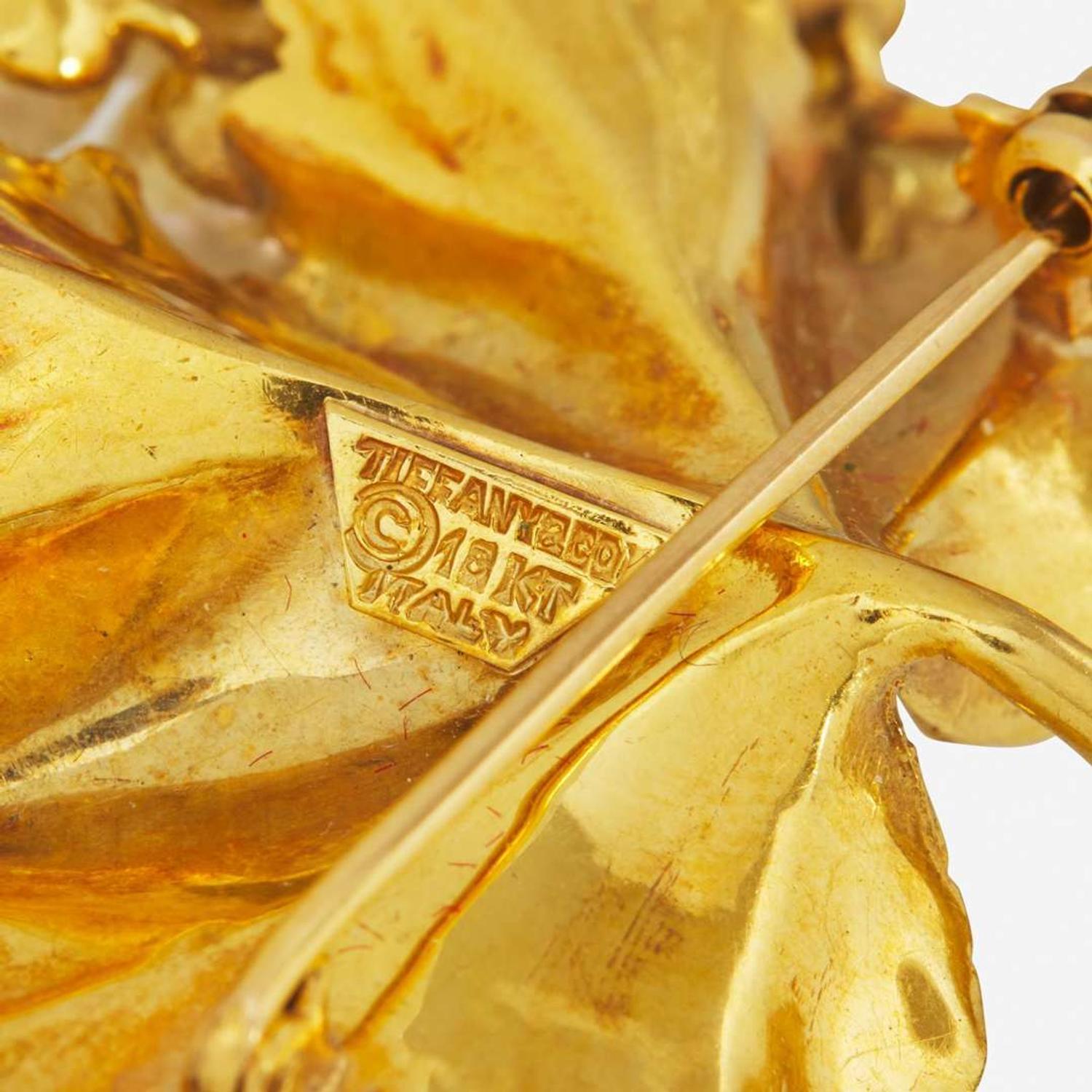 An 18K Yellow Gold Tiffany & Co. Brooch Tiffany & Co.