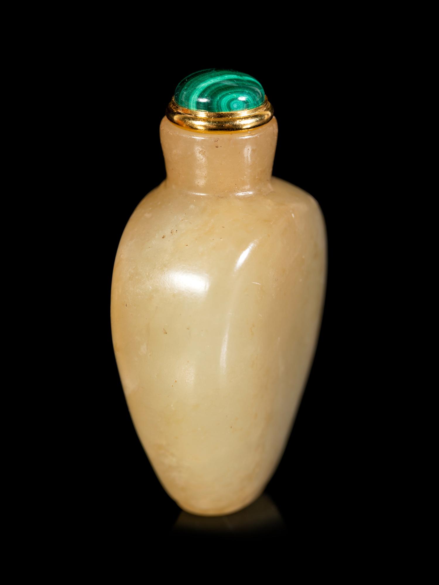 Three Chinese Hardstone Snuff Bottles