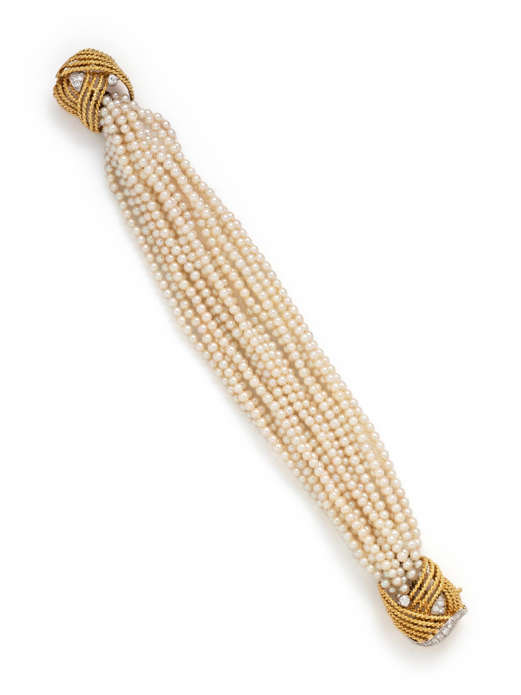 YELLOW GOLD, CULTURED PEARL AND DIAMOND BRACELET